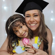 A?ngela Mari?a Erazo