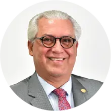 Iv&aacute;n El&iacute;as Torres Nadjar