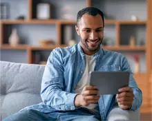 &iexcl;El futuro digital est&aacute; en tus manos! Aprende desde casa, a tu ritmo, y potencia tu carrera.